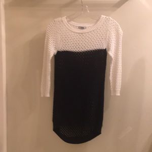 Cache sweater